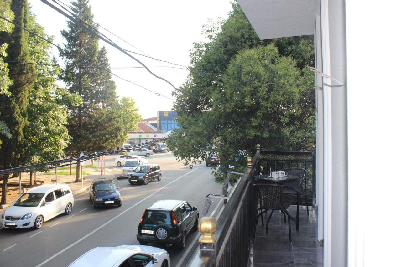קוטאיסי Hotel Tarasa מראה חיצוני תמונה