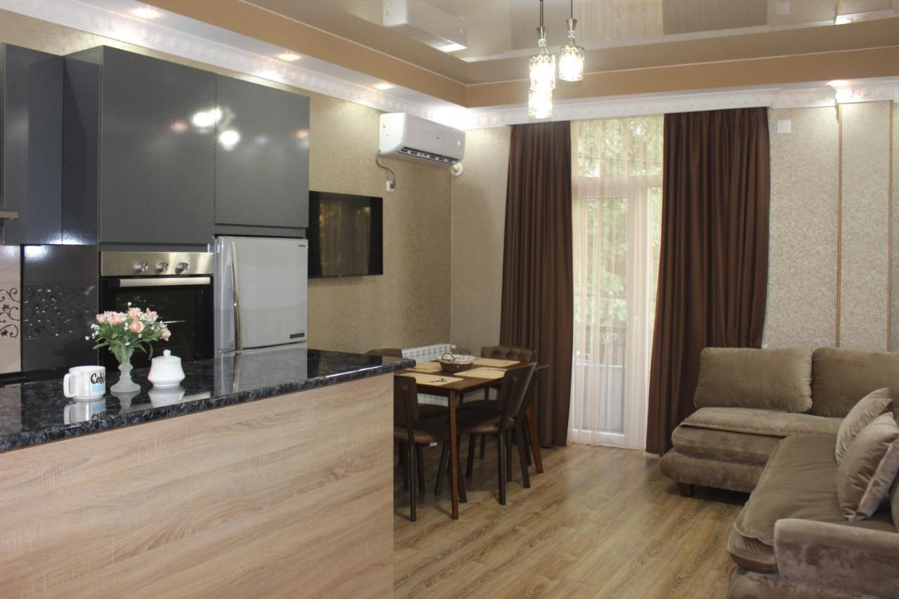 קוטאיסי Hotel Tarasa מראה חיצוני תמונה